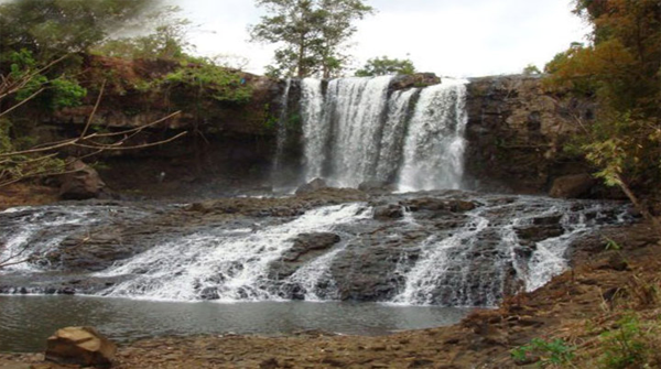 O Taing Laing Waterfall